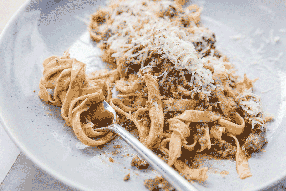 white bolognese